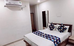 Hotel Mansarovar,Vadodara